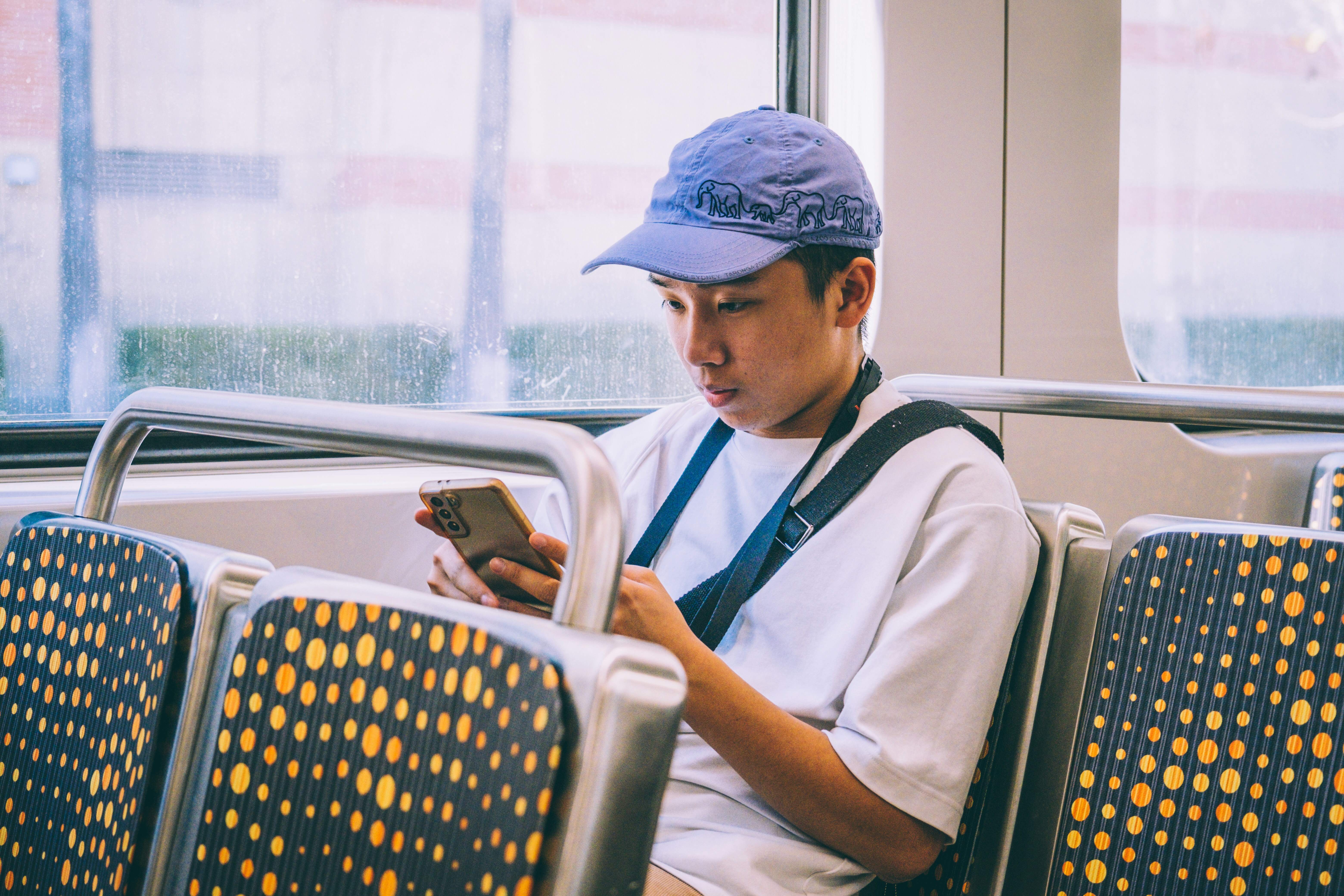 نوجوانان و شبکه های اجتماعی